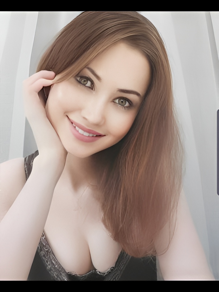 Алина привлекальеная девушка из Саратова цена от 4000 руб