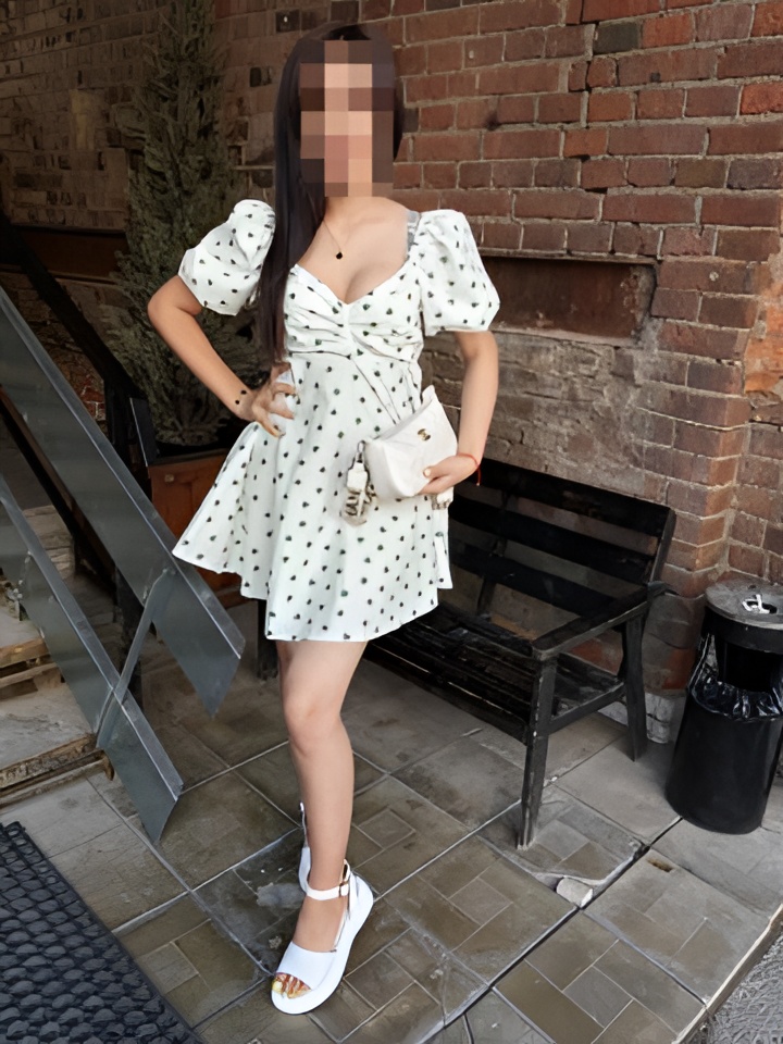 Людмила привлекальеная девушка из Саратова цена от 10000 руб