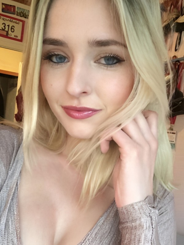 Маргарита привлекательная девушка из Саратова цена от 5000 руб