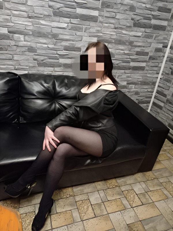 Стелла привлекательная девушка из Саратова цена от 2000 руб