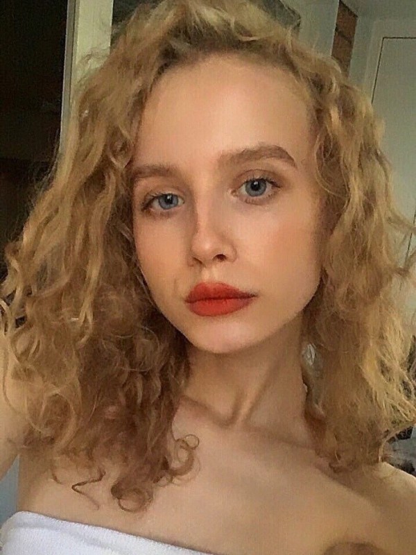 Ника привлекательная девушка из Саратова цена от 3000 руб