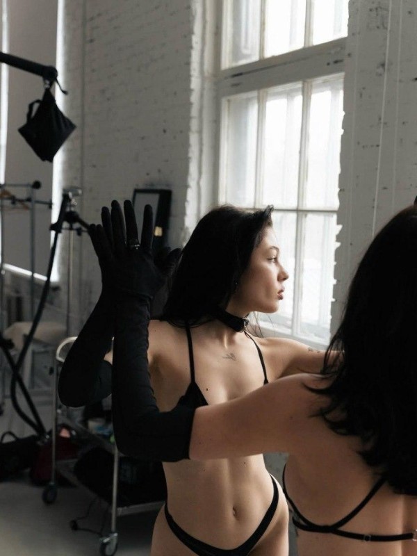 Ника привлекательная девушка из Саратова цена от 8000 руб